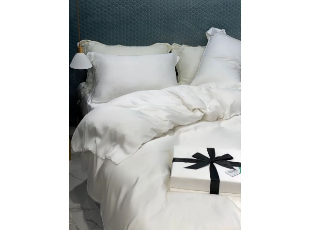 Комплект постельного белья из тенселя "Пломбир"